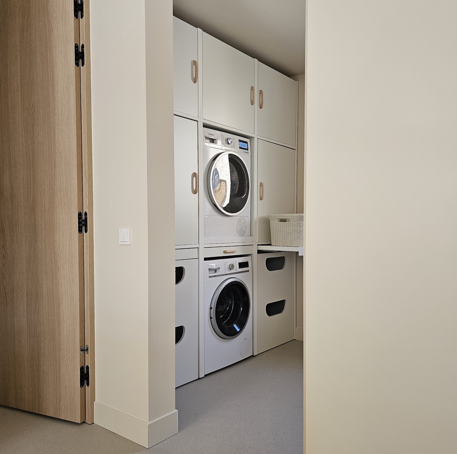 Foto Wastoren biedt verschillende kleuren om je wasruimte af te maken FotoWastoren biedt verschillende kleuren om je wasruimte af te maken